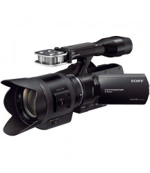 Sony NEX-VG30 Camcorder with 18-200mm f/3.5-6.3 Power Zoom Lens